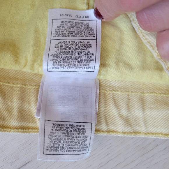 Disney Toddler Girl Bundle 2T-4T - Ariel Skirt and Minnie Mouse Hoodie - Picture 8 of 16